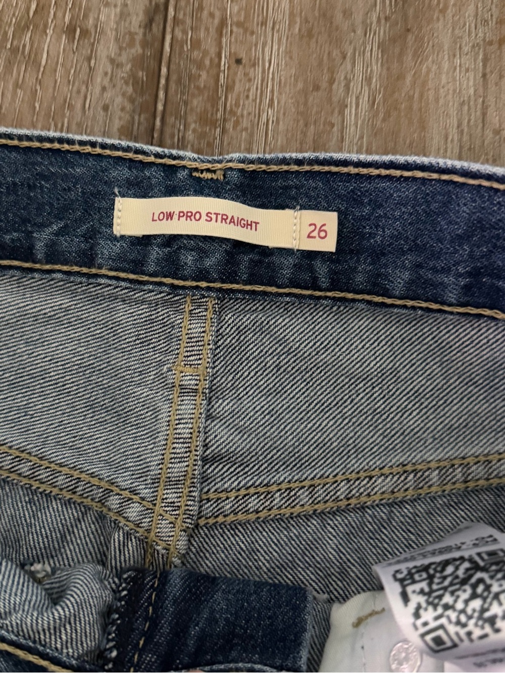 Levi’s Low Pro Straight Blue Distressed Jeans - Picture 5 of 10